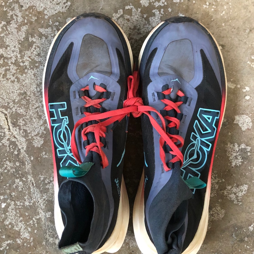 Hoka Tecton X 3